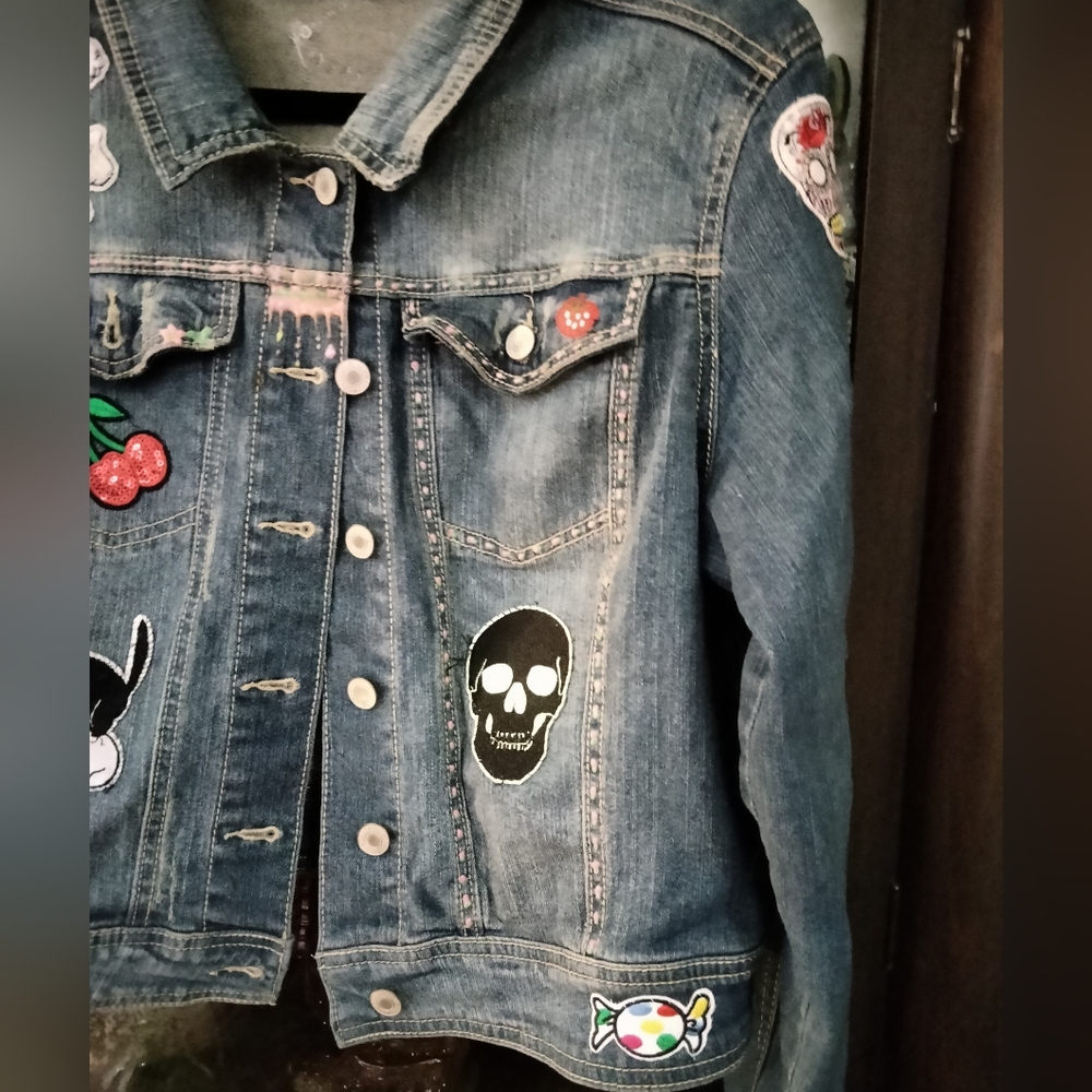 Custom Jackets - Picture 7 of 7